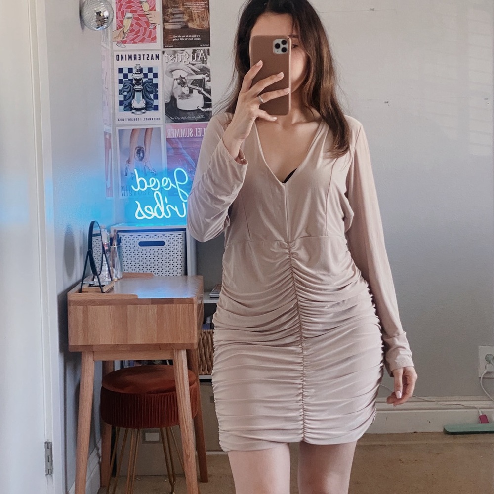PrettyLittleThing dress